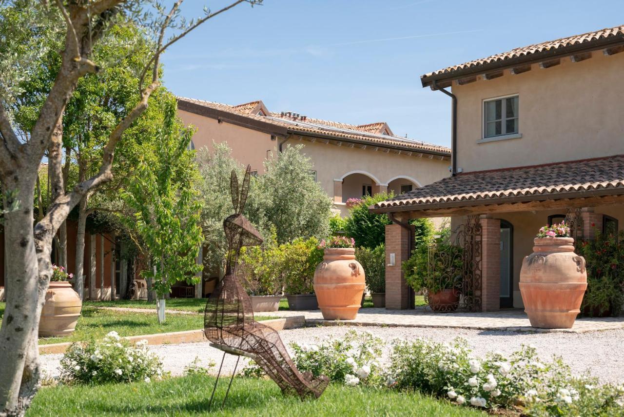 Guadalupe Tuscany Resort Braccagni Екстериор снимка